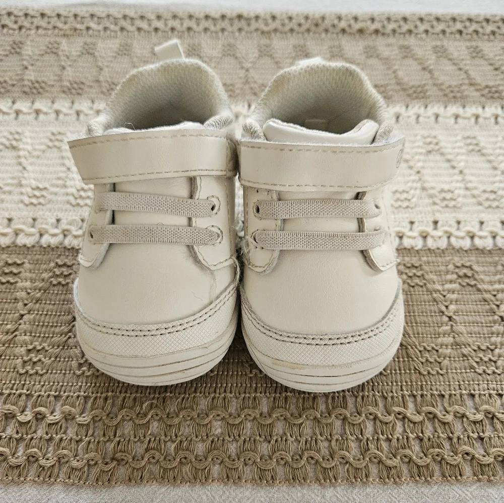 Stride Rite Boy's White First Sneaker Sz 3
